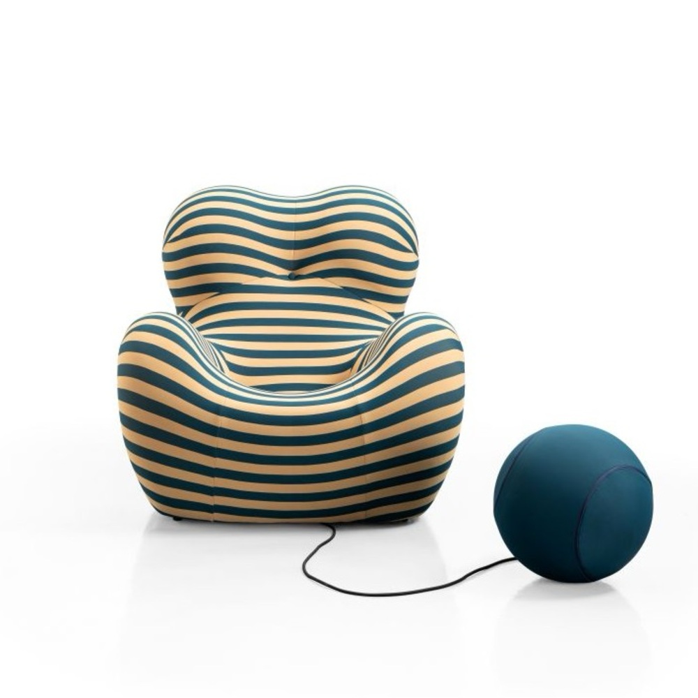 B&B Italia Up 50 Armchair and Ottoman Set Pristine Like new 100% authentic